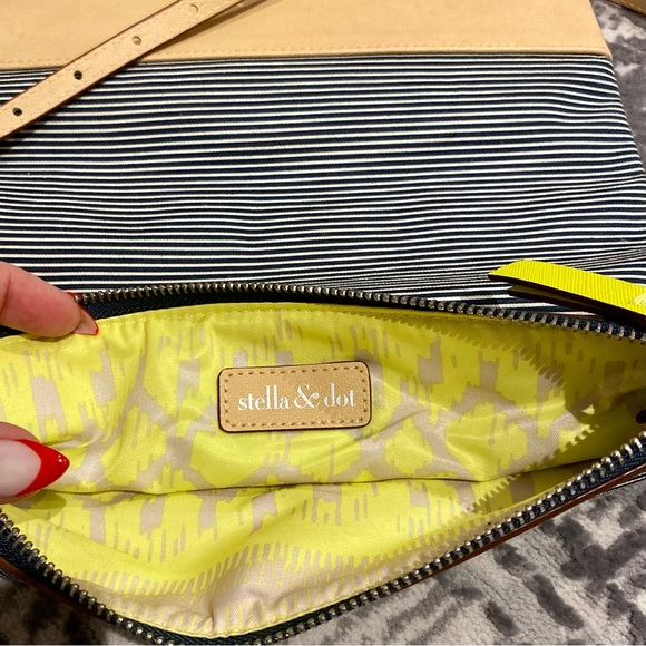 NWOT! Stella & Dot Waverly Clutch/Crossbody - Picture 2 of 5